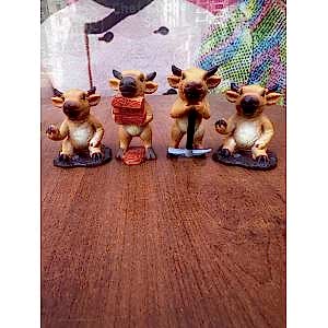 4 Parça Sevimli İnek Ailesi Hayvan Figür Seti 7 Cm İnek Çiftlik Seti